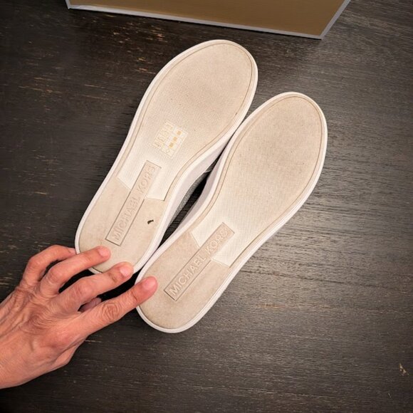 MICHAEL KORS KEATON SLIP ON- LIGHT SLATE w/ HOT FIX STONES - Picture 2 of 8